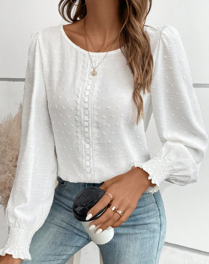 K0025 -  Blusa con mangas farol e inserciones de encaje guipur a lunares, blusas de manga larga